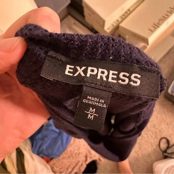 Express Navy Blue Women's Top. Size Medium - Picture 5 of 5